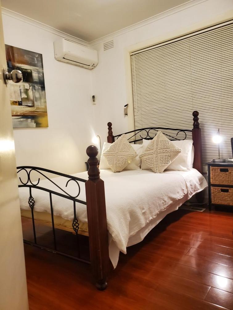 Sunny House - Melbourne Airport Home 외부 사진