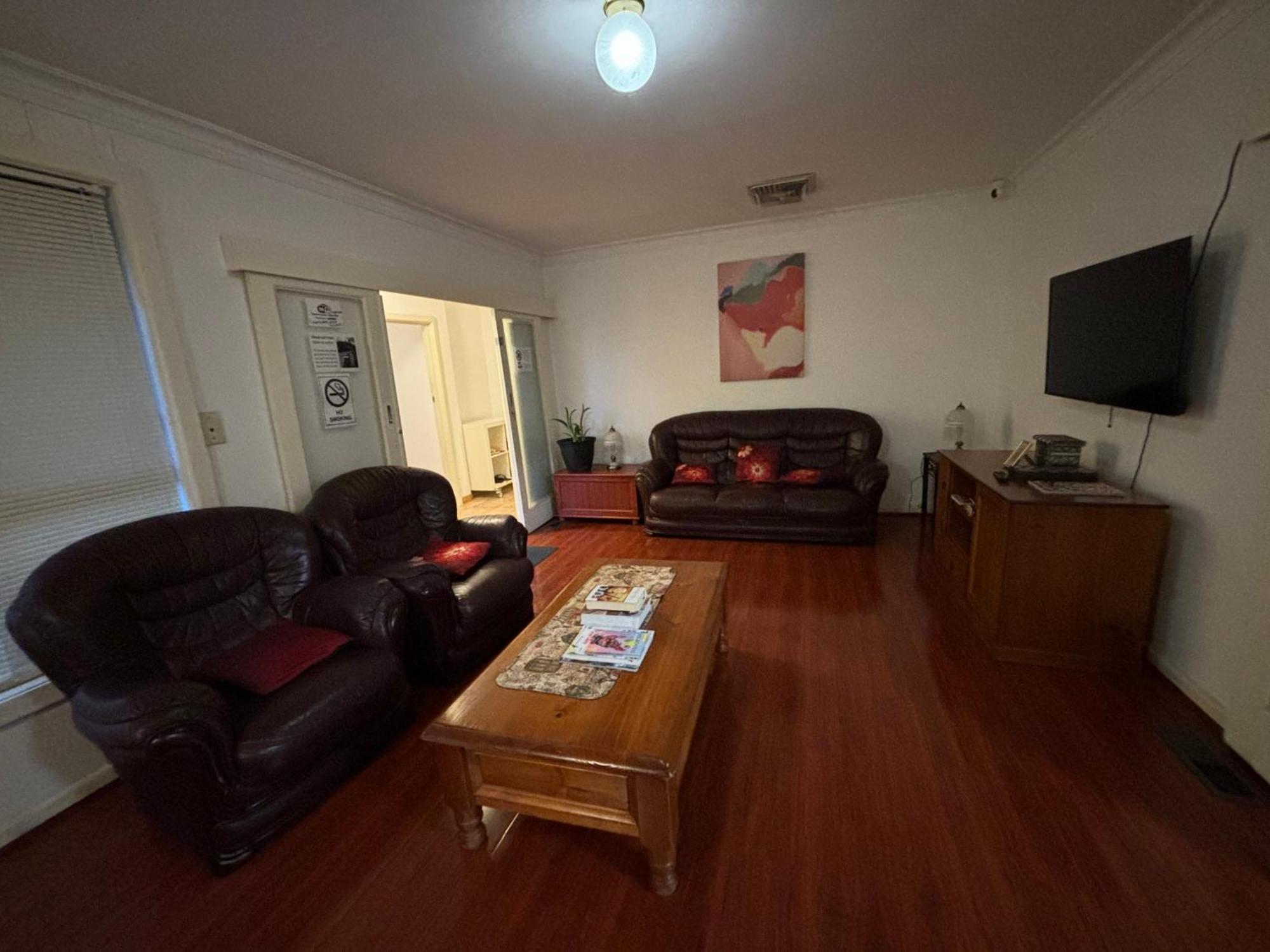 Sunny House - Melbourne Airport Home 외부 사진